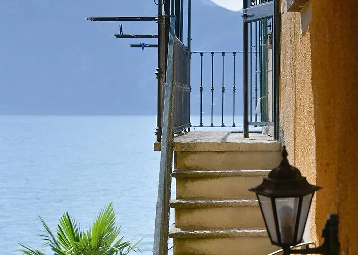 La Tua Finestra Su Varenna-como- * Fiumelatte