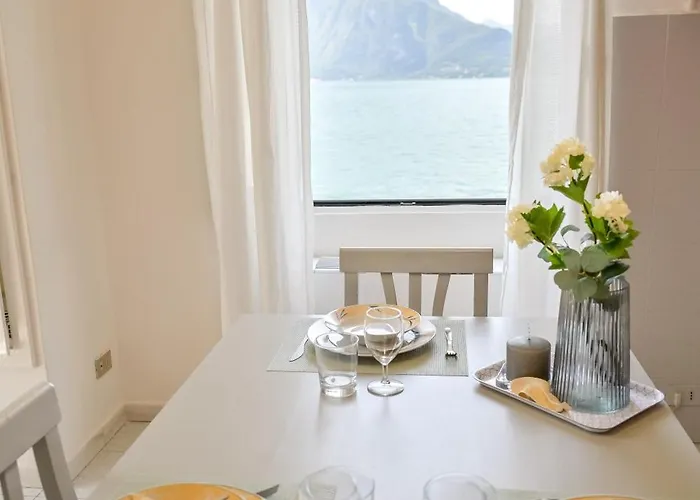 La Tua Finestra Su Varenna-como- * Fiumelatte