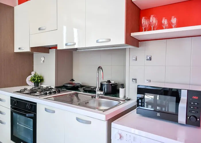 La Tua Finestra Su Varenna-como- 아파트 *