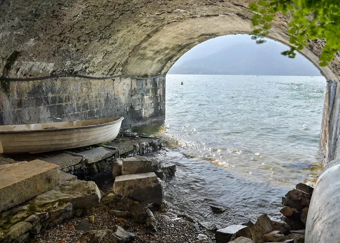 아파트 La Tua Finestra Su Varenna-como- *